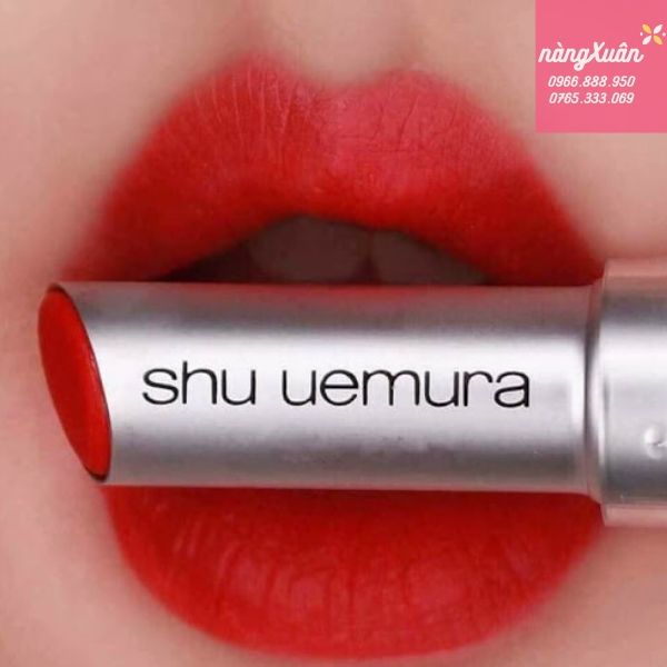 Gam màu đỏ cam 144 này là sản phẩm best seller của thương hiệu Shu Uemura.