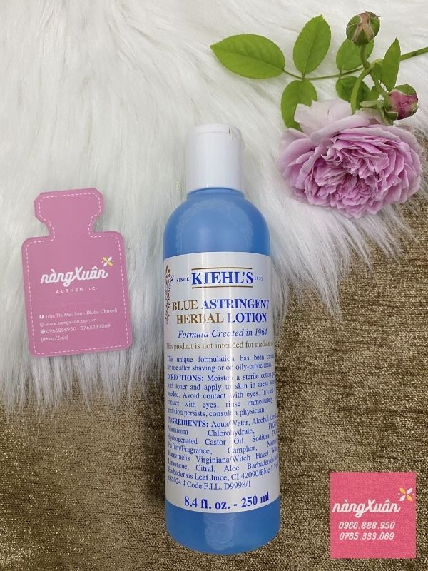 Nước hoa hồng Kiehls Blue