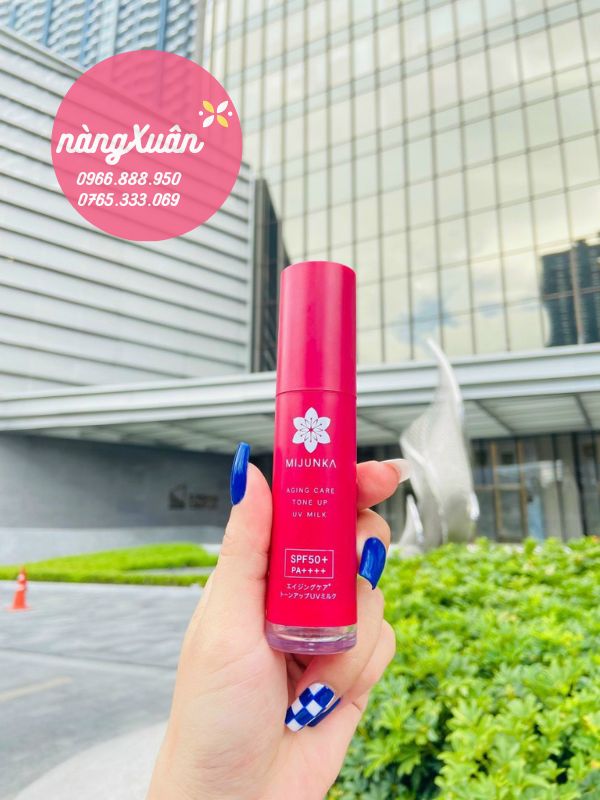 Kem chống nắng Mijunka Aging Care Tone Up UV Milk