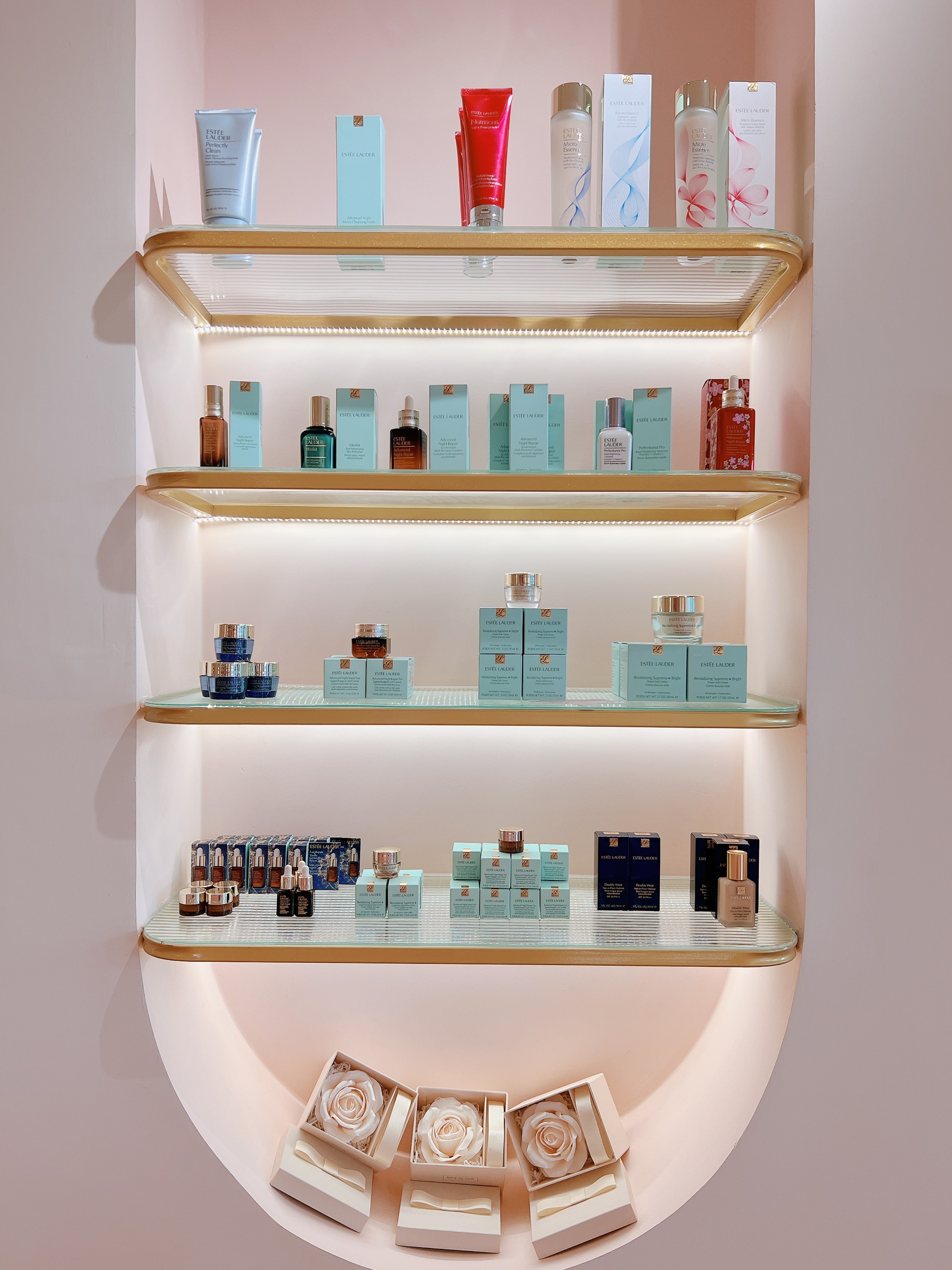 Mỹ phẩm Estee Lauder